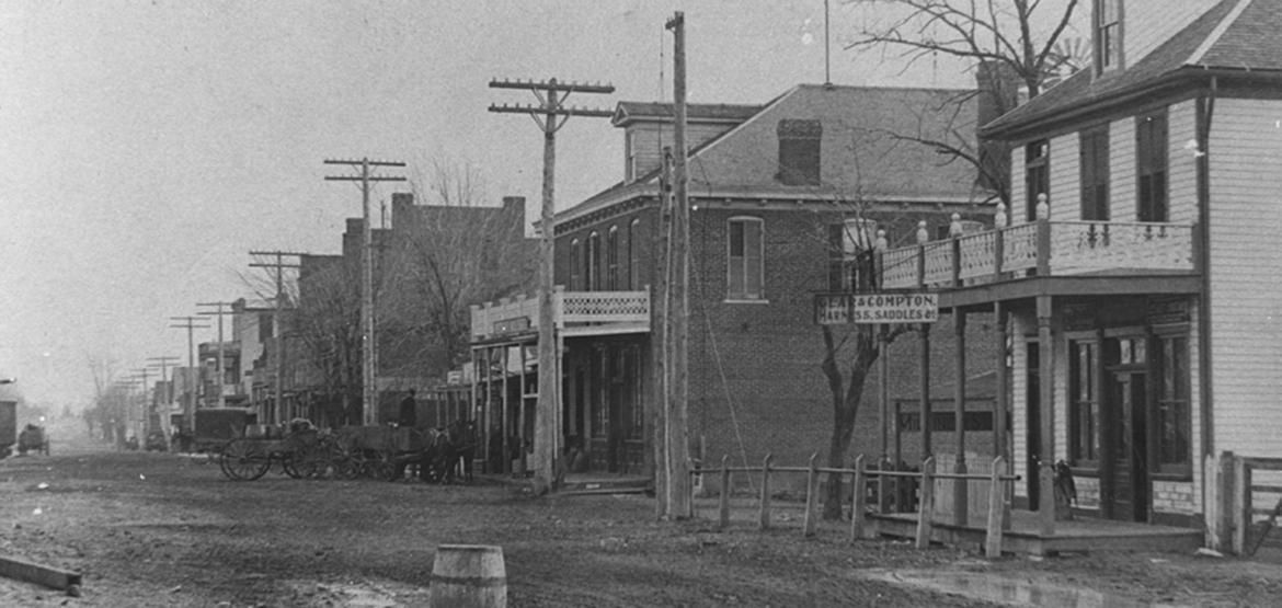 Wentzville town street south